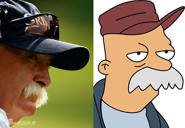 Mike Cowan trông rất giống một nhân vật hoạt hình với bộ râu và chiếc mũ